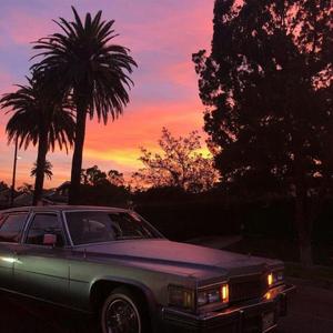 农村少妇野外做爰
